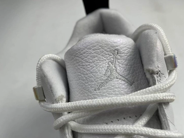 DB0733-190 12 LOW JORDAN AIR (2021) RETRO EASTER 0812